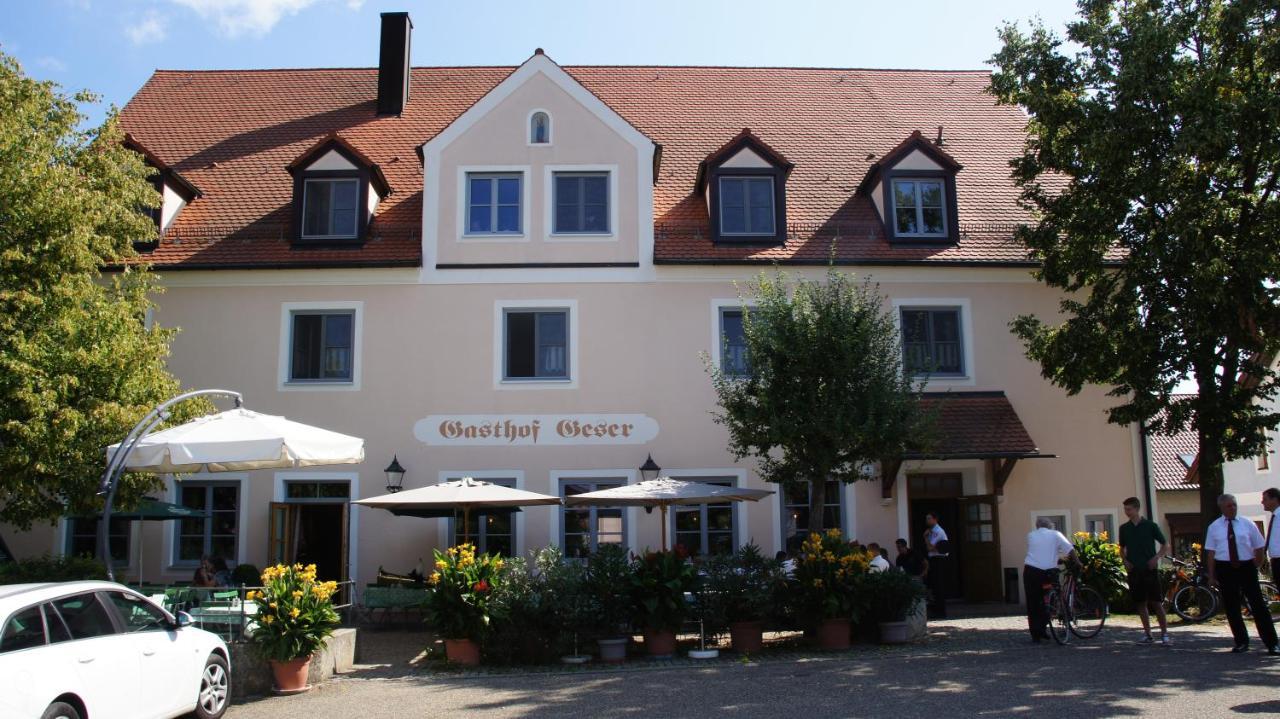 Landgasthof Geser Sarching ภายนอก รูปภาพ